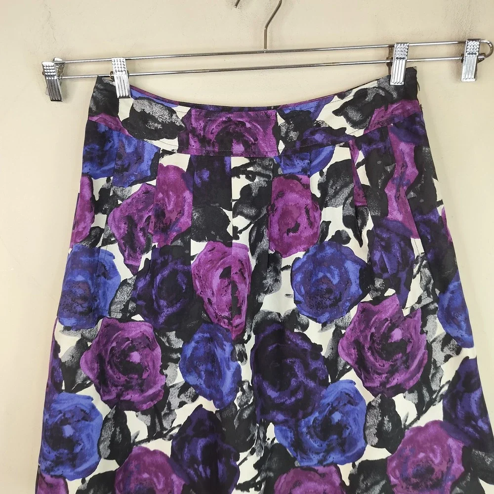 Michael Kors Floral Silk Skirt w Pockets 10 Womens Pleated Dark Moody Flower
